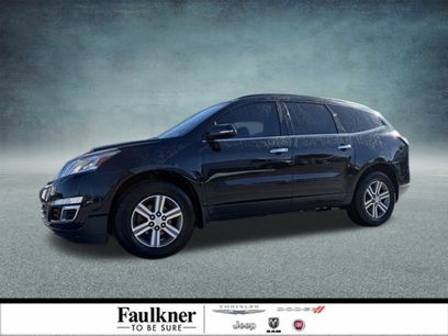 Used 2017 Chevrolet Traverse LT