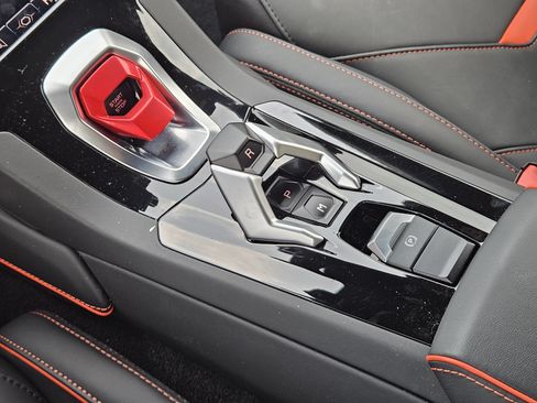 Used 2020 Lamborghini Huracan EVO AWD/4WD image 22