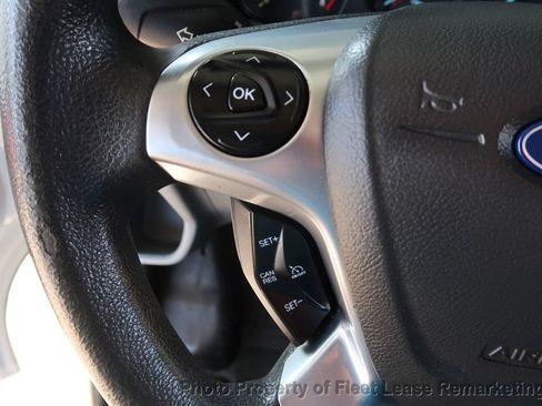 Used 2018 Ford Transit 250 148 Low Roof RWD image 31