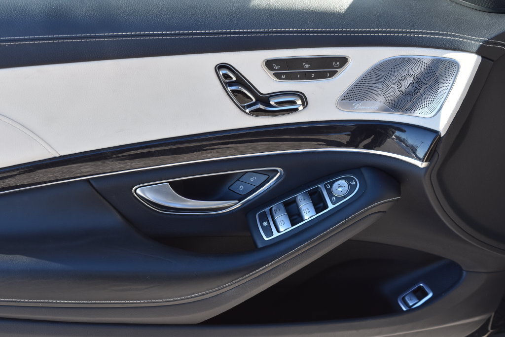 Used 2018 Mercedes-Benz S 560 Sedan image 8