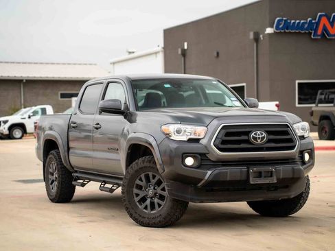 Used 2023 Toyota Tacoma SR5 image 1