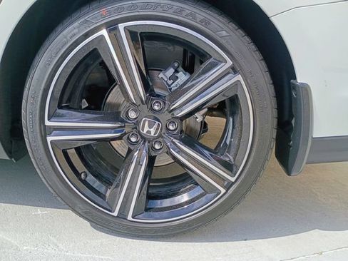 New 2026 Honda Accord SE image 6