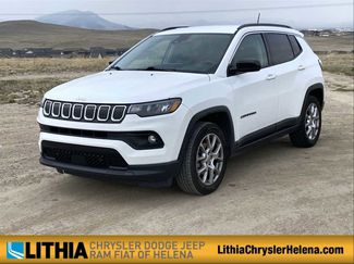 Used 2022 Jeep Compass Latitude video 1
