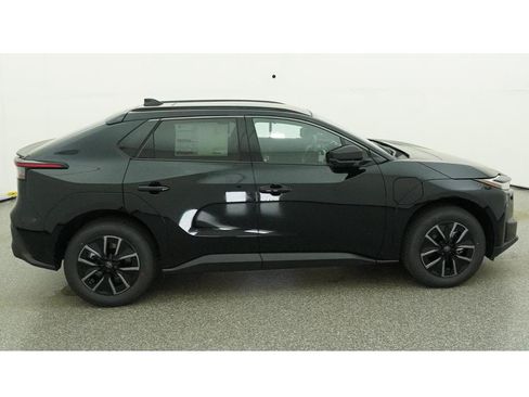 New 2026 Toyota bZ FWD image 11