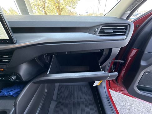 New 2025 Ford Escape SE w/ Class II Trailer Tow Package image 40