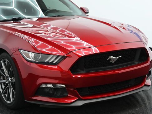 Used 2016 Ford Mustang GT Premium RWD image 8