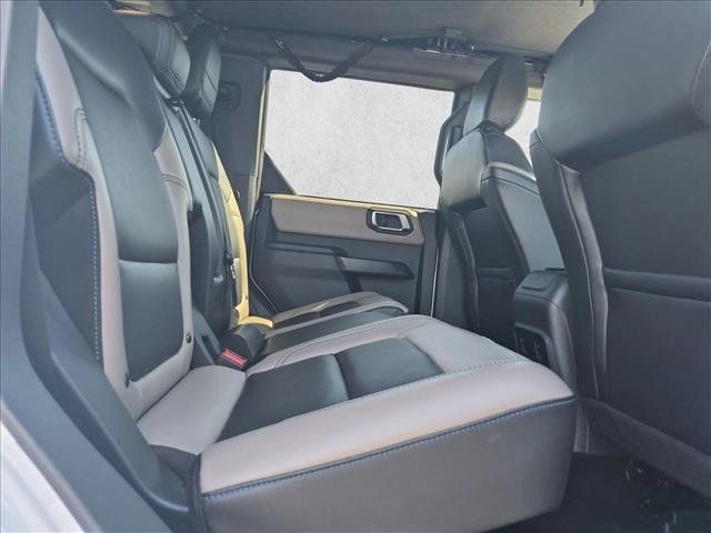 Used 2024 Ford Bronco Wildtrak AWD/4WD image 19