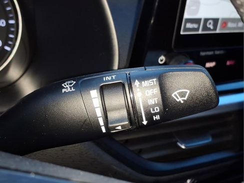 Used 2024 Kia Forte GT-Line w/ GT-Line Premium Package image 27