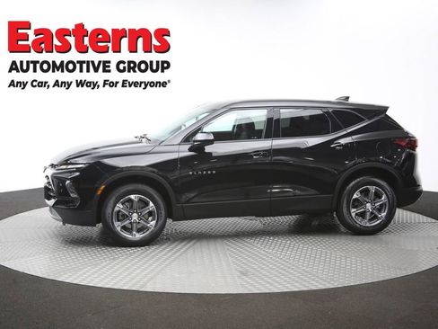 Used 2025 Chevrolet Blazer LT FWD image 56