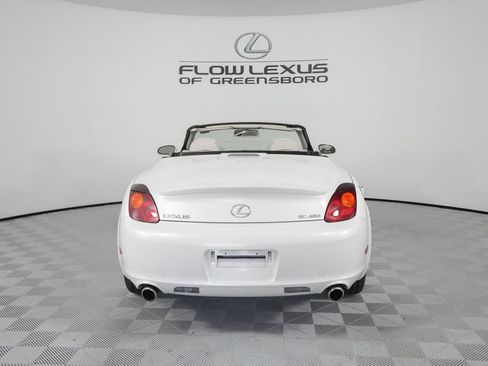 Used 2002 Lexus SC 430 Convertible RWD image 4