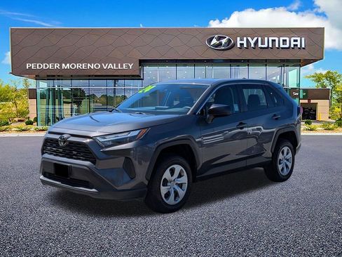 Used 2024 Toyota RAV4 LE image 8