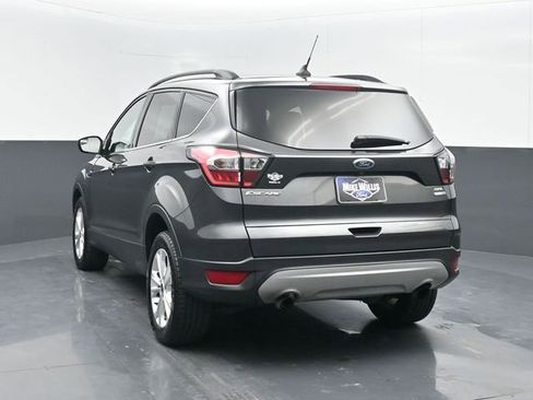 Used 2018 Ford Escape SEL image 5
