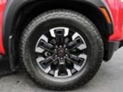Used 2024 Nissan Frontier Pro-X w/ Pro Convenience Package RWD image 25