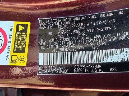 Used 2019 Toyota Highlander XLE image 26