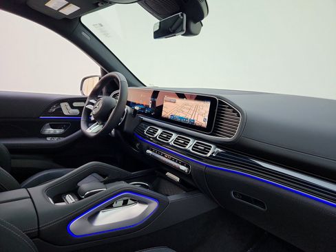 New 2026 Mercedes-Benz GLS 63 AMG 4MATIC image 20