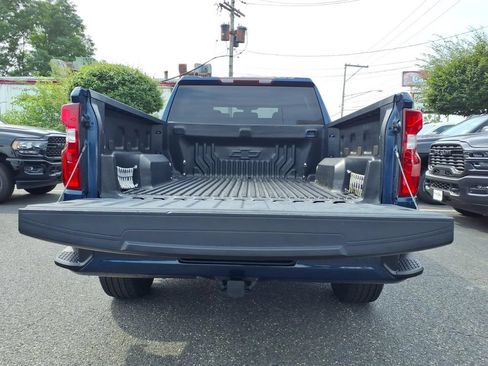 Used 2021 Chevrolet Silverado 1500 Custom w/ Safety Confidence Package AWD/4WD image 18