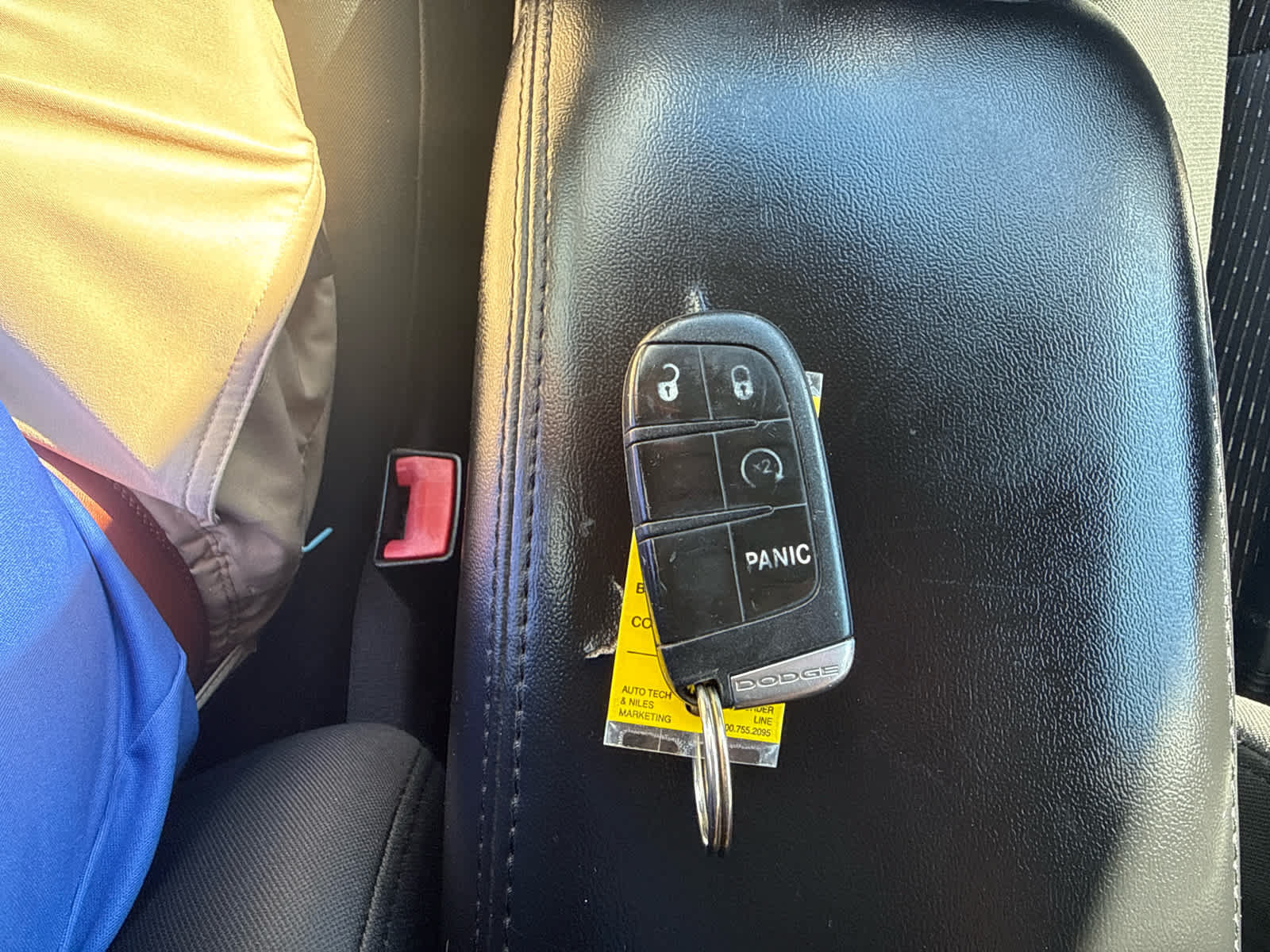 Used 2011 Dodge Journey Mainstreet w/ Popular Equipment Group FWD image 23