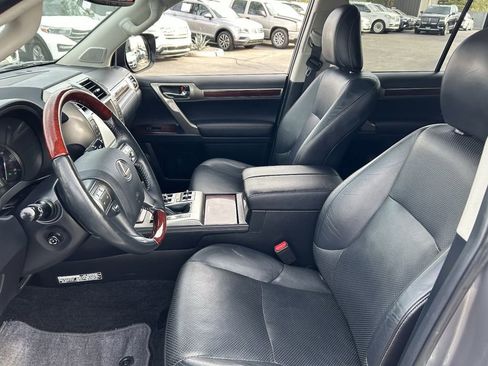 Used 2014 Lexus GX 460 Luxury image 21