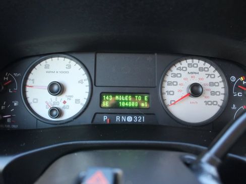 Used 2005 Ford F350 Lariat RWD image 14