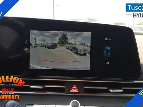 Used 2024 Hyundai Elantra SEL FWD image 20