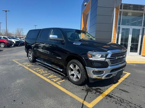 Used 2019 RAM 1500 Laramie image 2