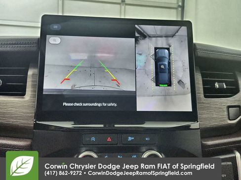 Used 2024 Ford Expedition Limited image 24