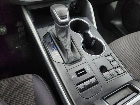 Certified 2024 Toyota Highlander LE image 15