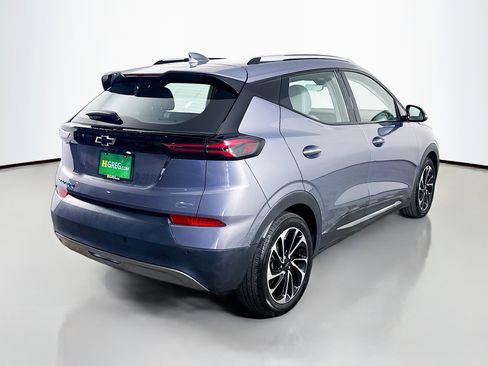 Used 2023 Chevrolet Bolt EUV Premier image 10