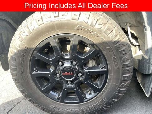 Used 2021 Toyota Tundra SR5 w/ TRD Off-Road Package AWD/4WD image 4