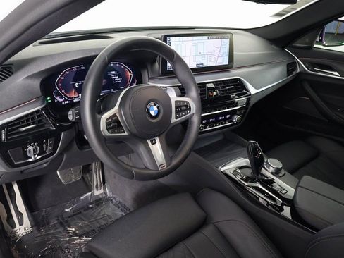 Used 2023 BMW 540i w/ M Sport Package image 7