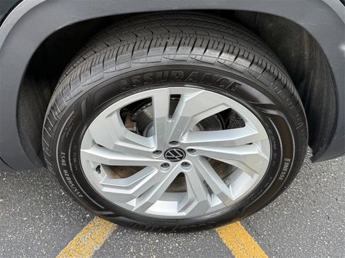 Used 2022 Volkswagen Atlas SE w/ Panoramic Sunroof Package image 7