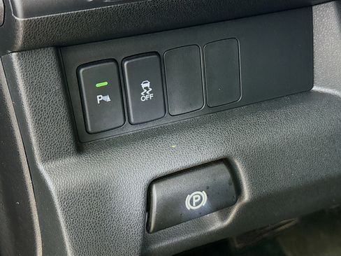 Used 2014 Honda Pilot Touring image 9