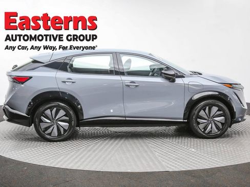 Used 2024 Nissan Ariya AWD image 4