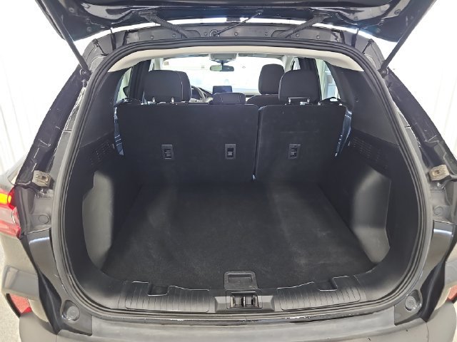 Used 2025 Ford Escape Active AWD/4WD image 20