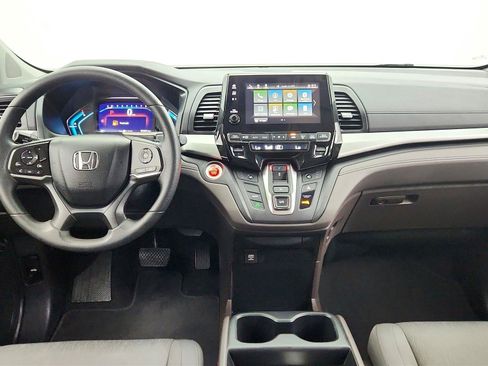 Used 2019 Honda Odyssey EX image 11