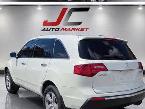 Used 2011 Acura MDX w/ Technology & Entertainment AWD/4WD image 4
