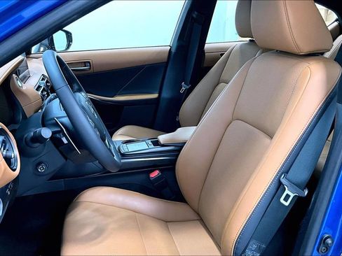 Used 2023 Lexus IS 300 w/ Premium Package RWD image 25