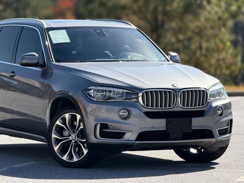 Used 2018 BMW X5 xDrive50i w/ Executive Package image 49