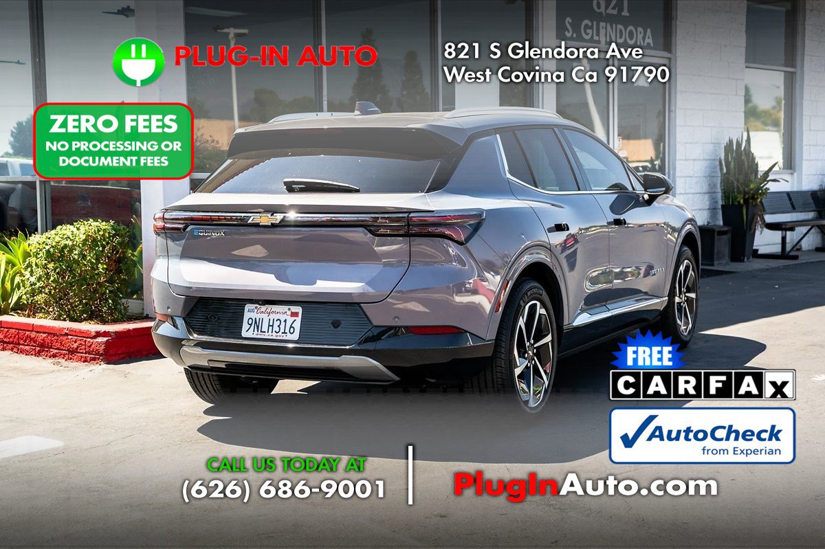 Used 2024 Chevrolet Equinox EV LT w/ LPO, Blackout Package FWD image 4