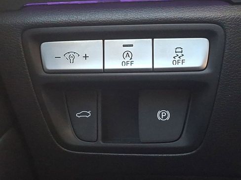 Used 2023 Genesis G80 2.5T image 25