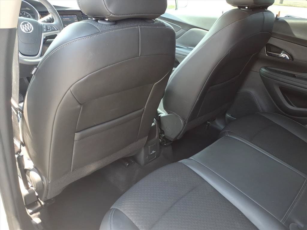 Used 2022 Buick Encore Preferred w/ Safety Package AWD/4WD image 15