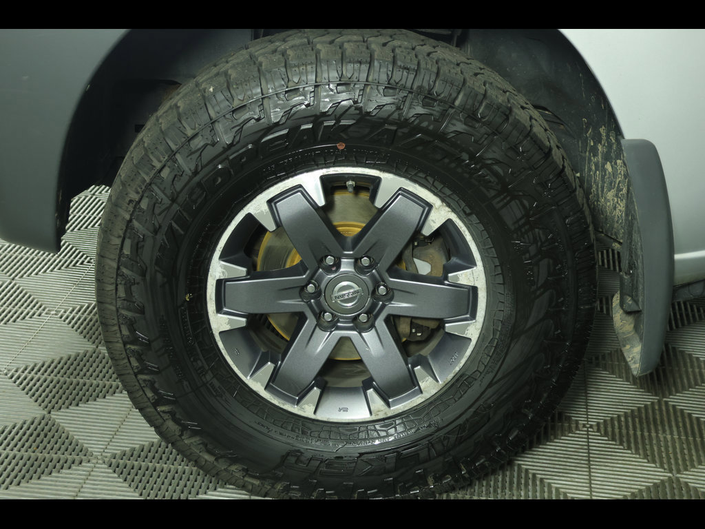 Used 2015 Nissan Xterra PRO-4X AWD/4WD image 10