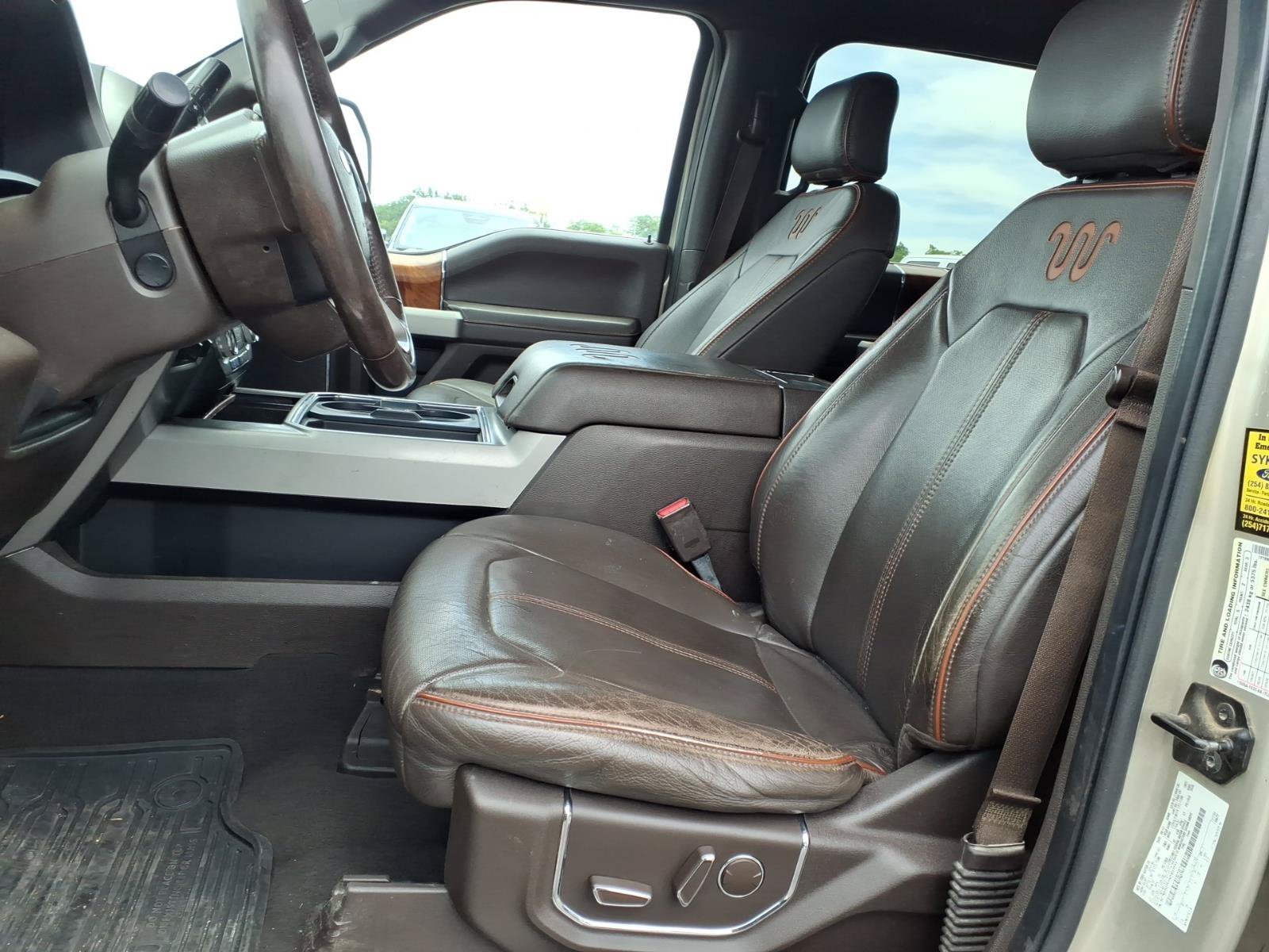Used 2017 Ford F350 King Ranch w/ Tow Technology Bundle AWD/4WD image 9