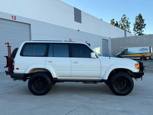 Used 1997 Toyota Land Cruiser image 22