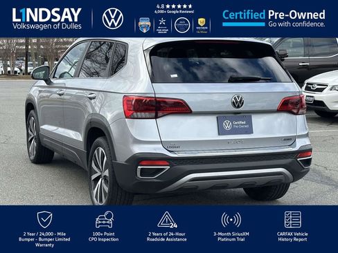 Certified 2022 Volkswagen Taos SE image 5