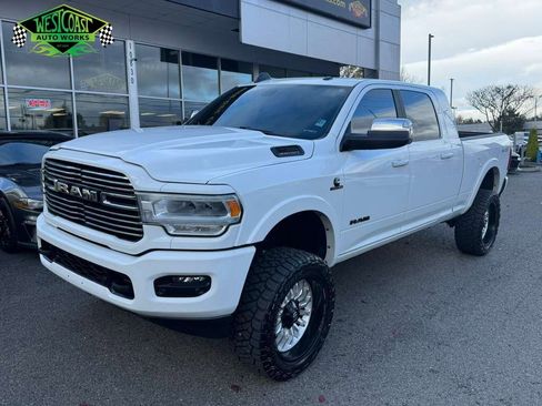 Used 2022 RAM 2500 Laramie image 1