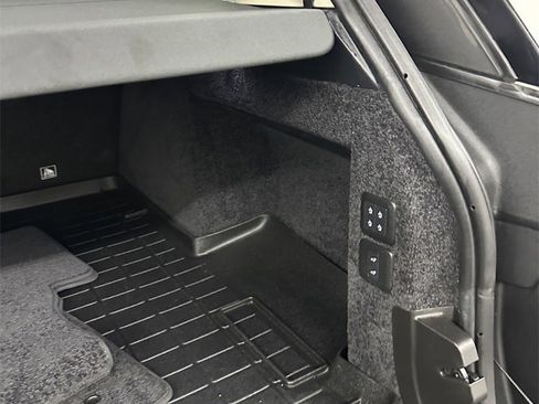 Used 2021 Land Rover Range Rover Westminster Edition image 33