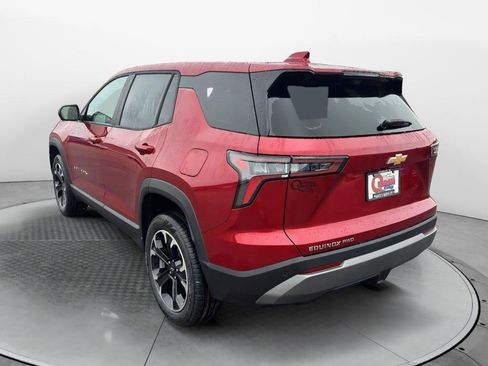 New 2026 Chevrolet Equinox LT w/ Convenience Package II image 3