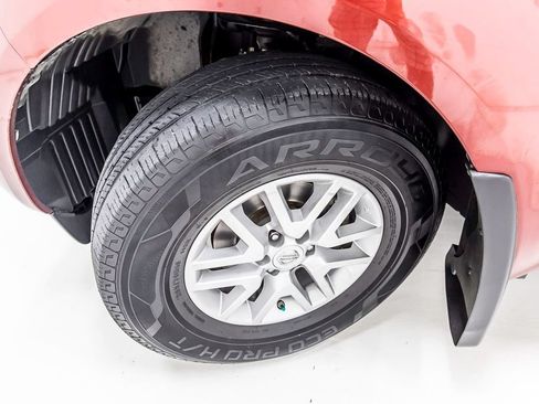 Used 2019 Nissan Frontier SV RWD image 13