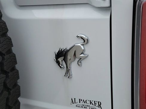 New 2026 Ford Bronco Outer Banks w/ Sasquatch Package image 10